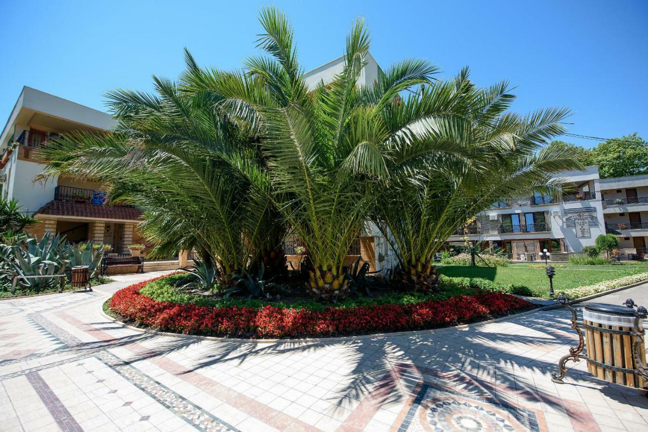 Hotel Iris-Mimoza جوبيتر المظهر الخارجي الصورة